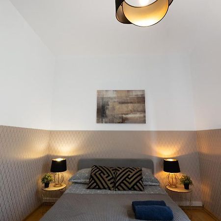 Clicktheflat Aleje Niepodleglosci Center Apart Rooms Варшава Экстерьер фото