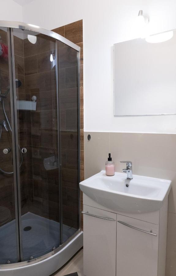 Clicktheflat Aleje Niepodleglosci Center Apart Rooms Варшава Экстерьер фото
