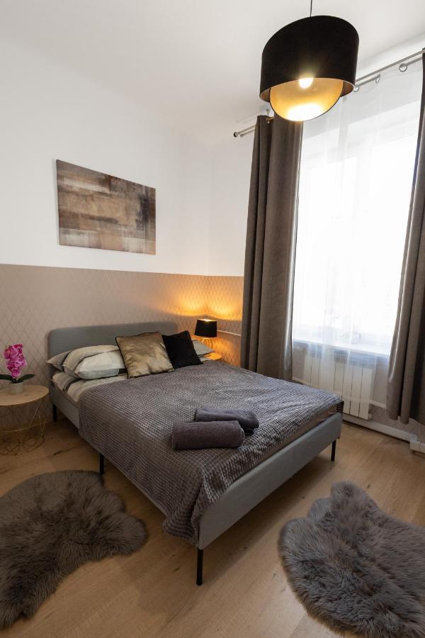Clicktheflat Aleje Niepodleglosci Center Apart Rooms Варшава Экстерьер фото